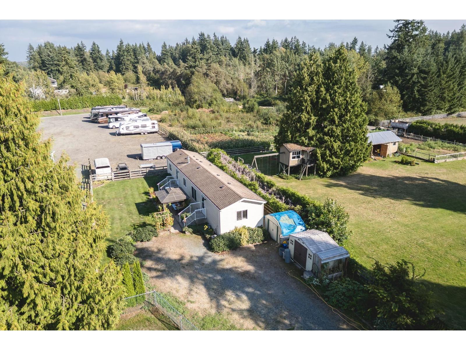 2794 204 Street, Langley, British Columbia  V2Z 2B8 - Photo 5 - R3047219