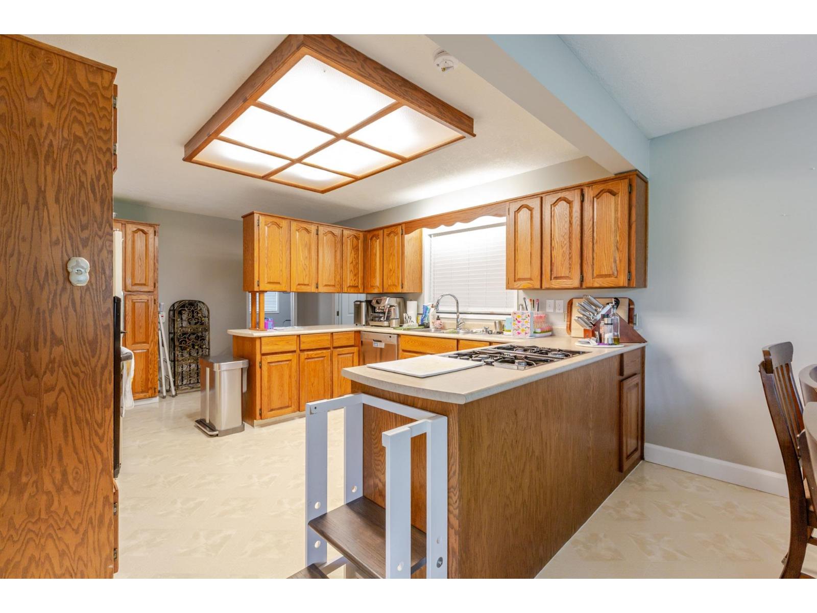 2794 204 Street, Langley, British Columbia  V2Z 2B8 - Photo 17 - R3047219