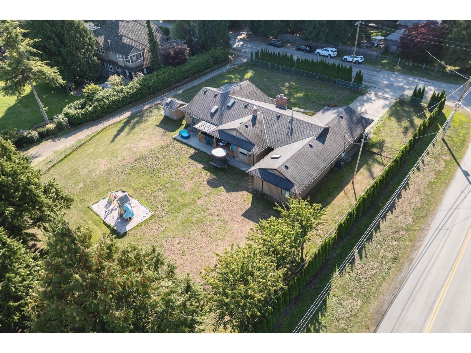 2794 204 Street, Langley, British Columbia  V2Z 2B8 - Photo 8 - R3047219