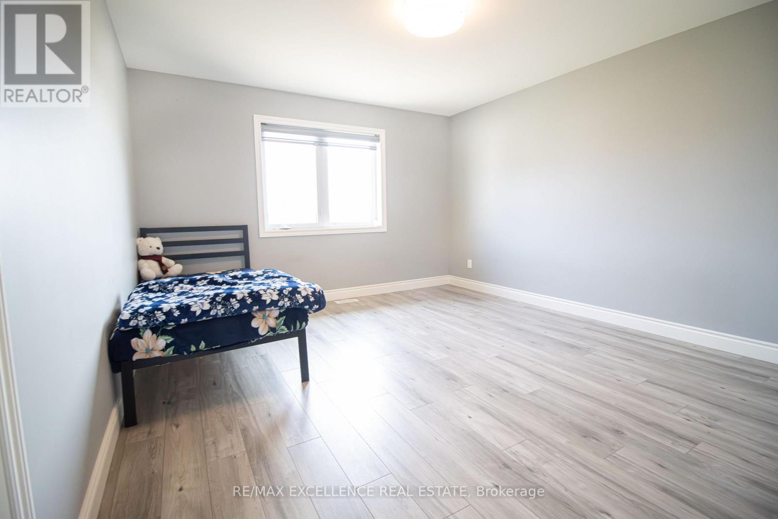 137 Landreville Drive, Sudbury Remote Area, Ontario  P3A 0B5 - Photo 9 - X12724916