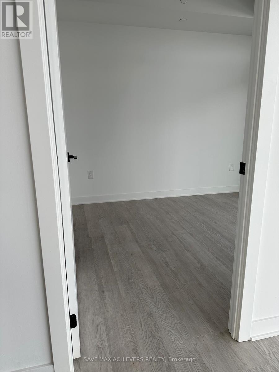 1016 - 2782 Barton Street E, Hamilton, Ontario  L8E 2J8 - Photo 24 - X12724924