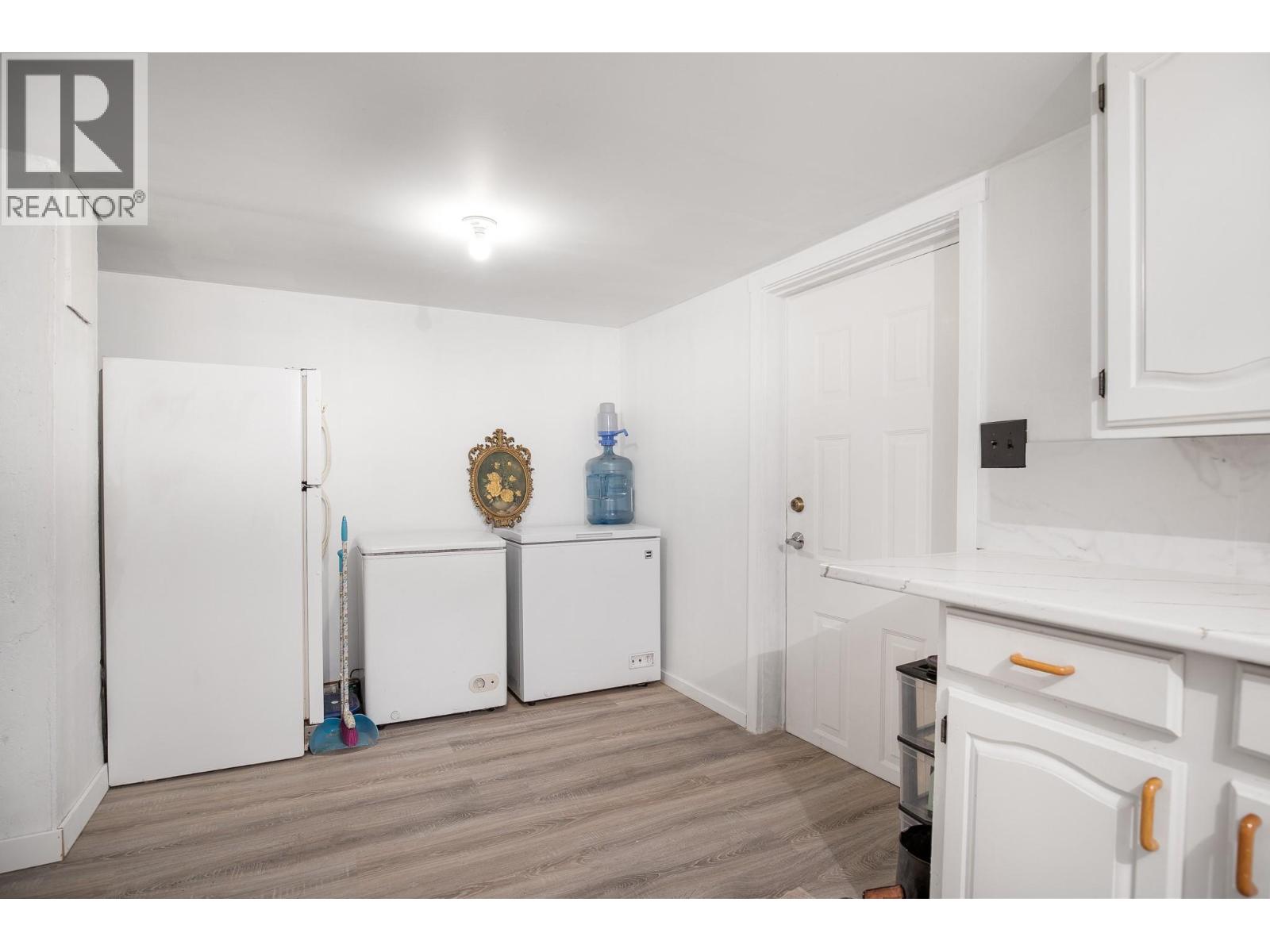 7880 Pleasant Valley Road, Vernon, British Columbia  V1B 3R9 - Photo 36 - 10373636