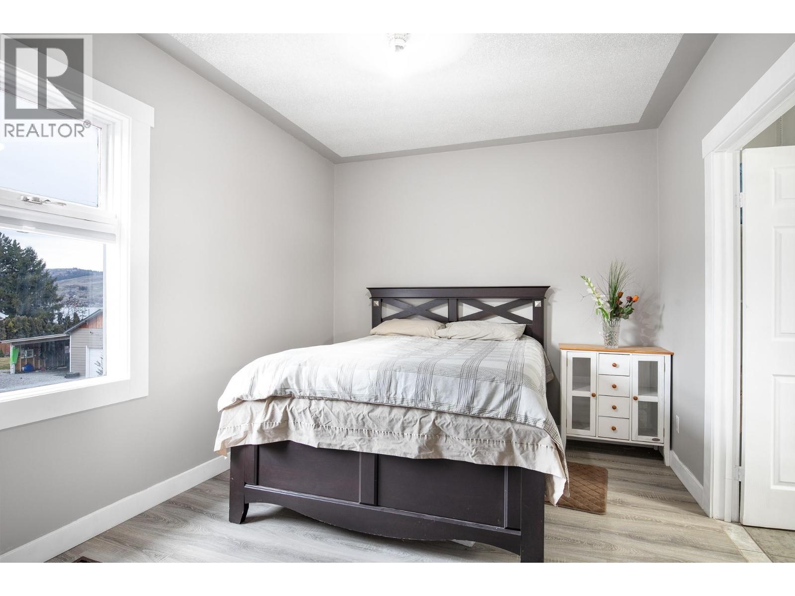 7880 Pleasant Valley Road, Vernon, British Columbia  V1B 3R9 - Photo 17 - 10373636