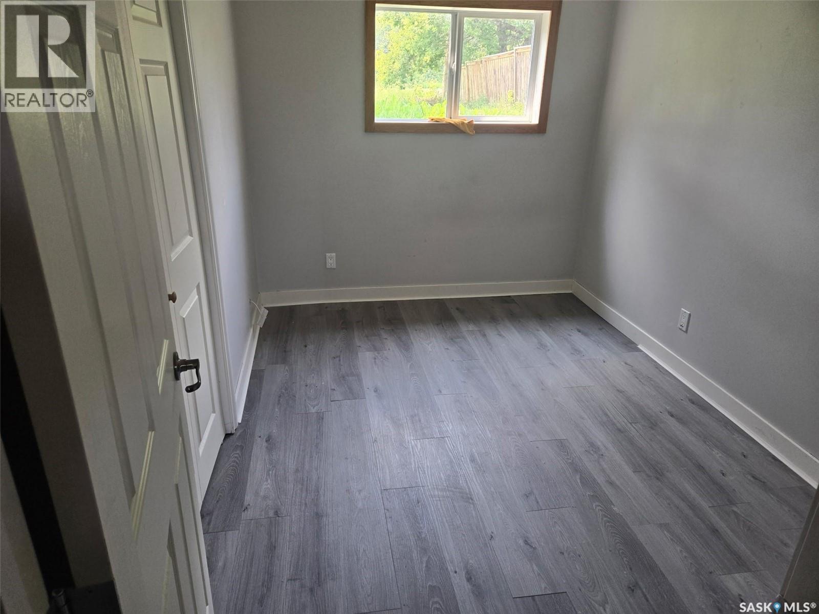 633/635 3rd Street Ne, Wadena, Saskatchewan  S0A 4J0 - Photo 30 - SK027319