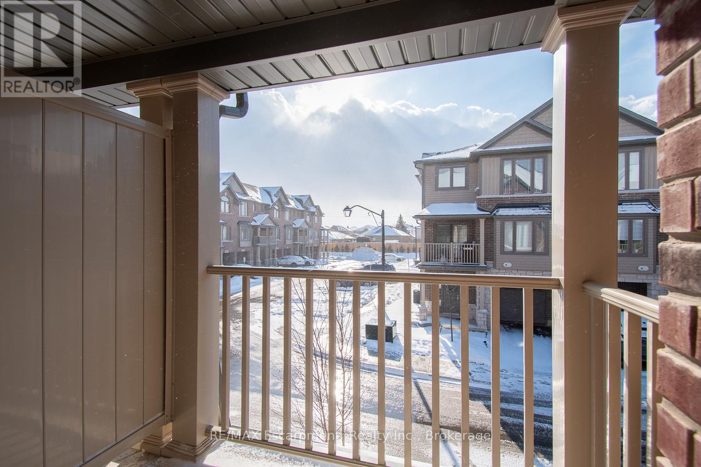 18 - 19 Picardy Drive, Hamilton, Ontario  L8J 2T7 - Photo 23 - X12725030