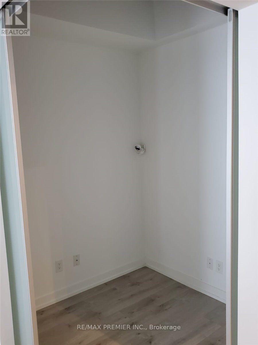 207 - 161 Roehampton Avenue, Toronto, Ontario  M4P 0C8 - Photo 11 - C12724526