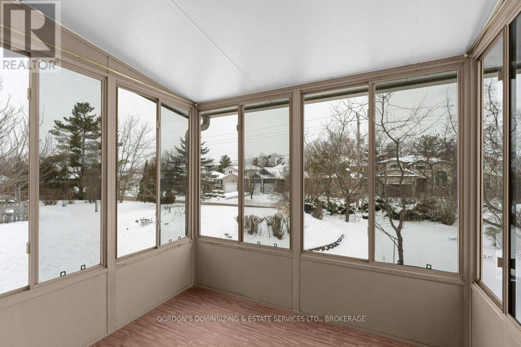 1112 Featherstone Court, Kingston, Ontario  K7M 8R5 - Photo 18 - X12725052