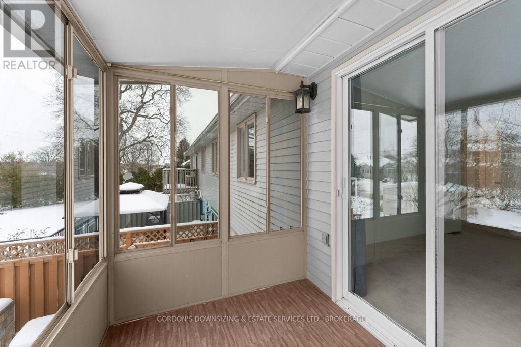 1112 Featherstone Court, Kingston, Ontario  K7M 8R5 - Photo 19 - X12725052