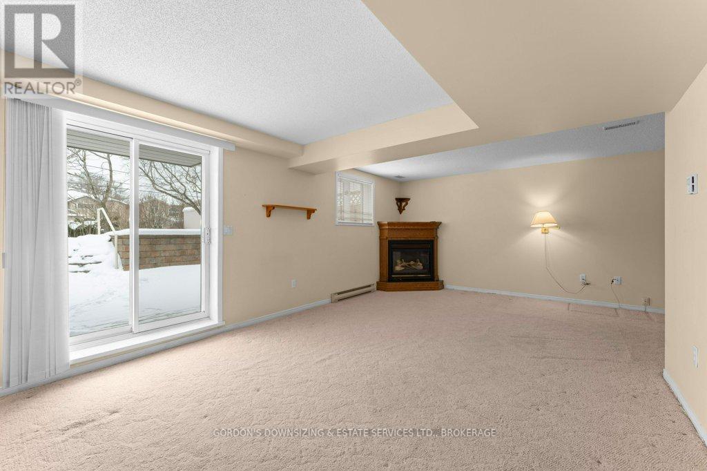 1112 Featherstone Court, Kingston, Ontario  K7M 8R5 - Photo 30 - X12725052