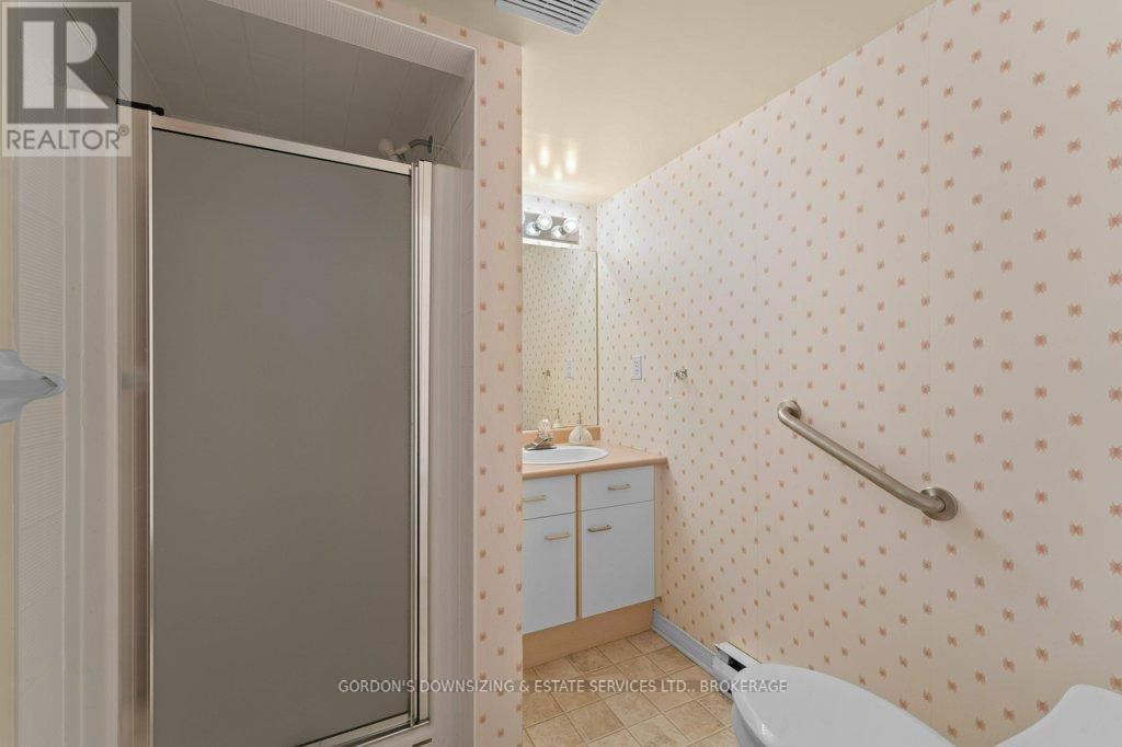 1112 Featherstone Court, Kingston, Ontario  K7M 8R5 - Photo 33 - X12725052