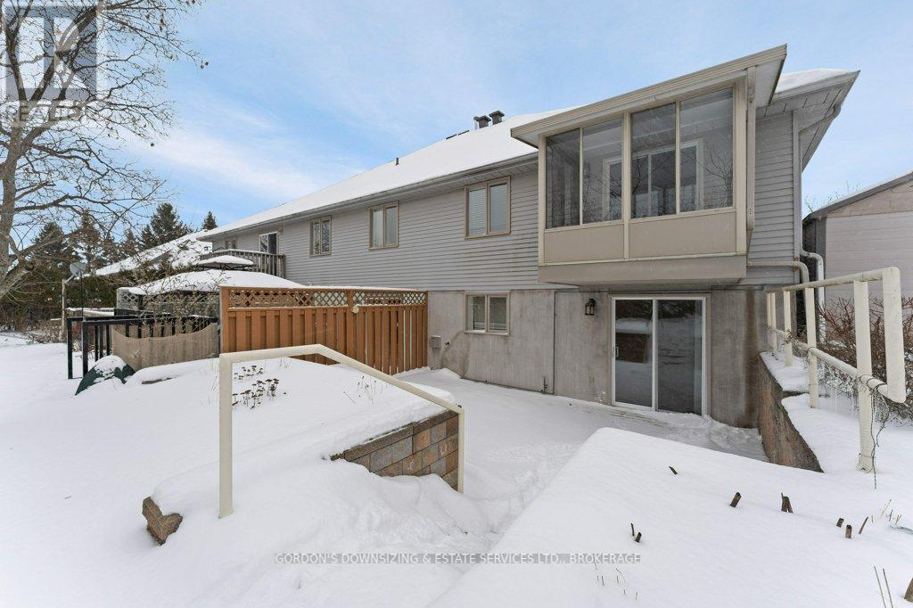 1112 Featherstone Court, Kingston, Ontario  K7M 8R5 - Photo 38 - X12725052