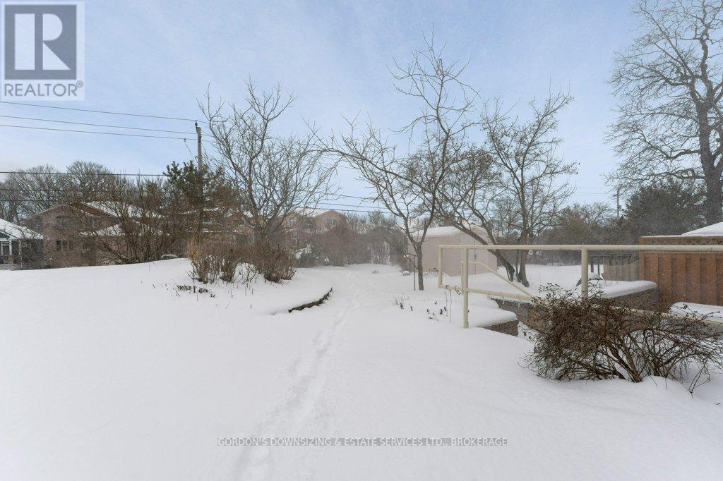 1112 Featherstone Court, Kingston, Ontario  K7M 8R5 - Photo 40 - X12725052