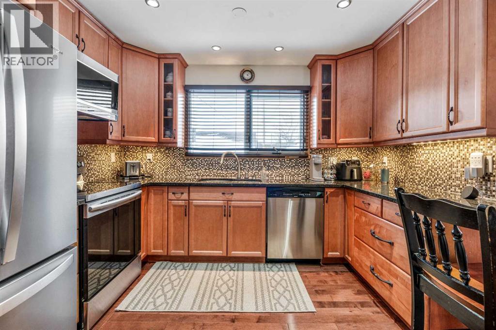 1810 122 Street, Blairmore, Alberta  T0K 0E0 - Photo 11 - A2280980