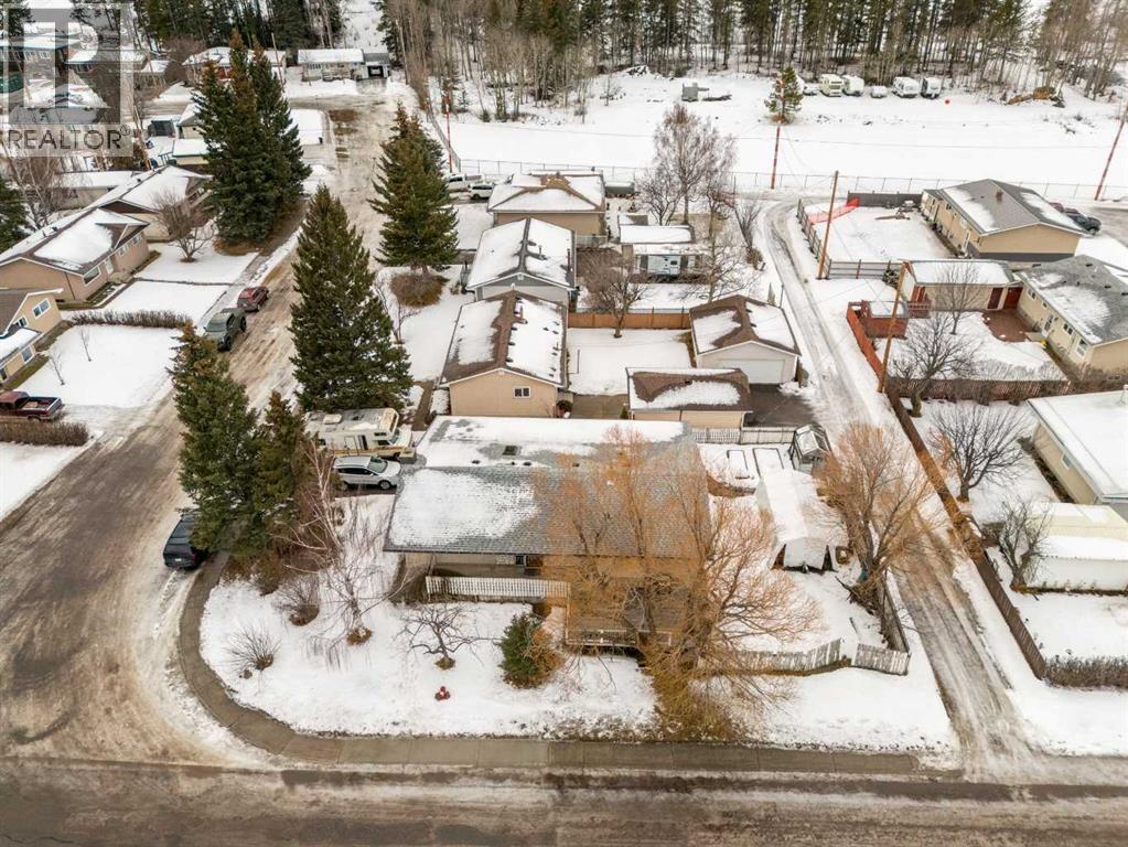 1810 122 Street, Blairmore, Alberta  T0K 0E0 - Photo 44 - A2280980