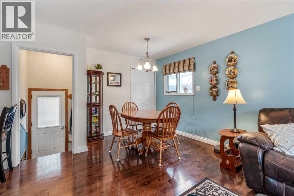 1810 122 Street, Blairmore, Alberta  T0K 0E0 - Photo 7 - A2280980