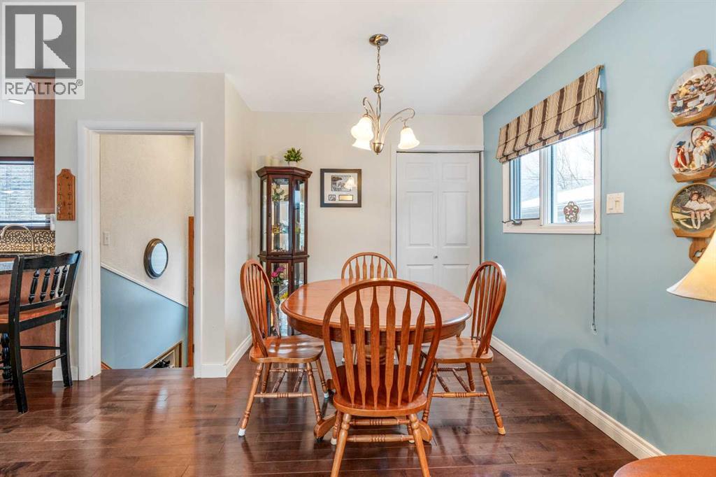 1810 122 Street, Blairmore, Alberta  T0K 0E0 - Photo 8 - A2280980