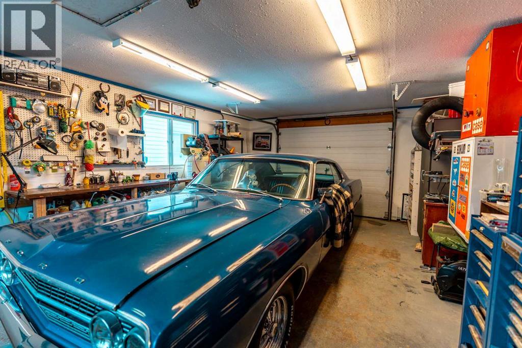 1810 122 Street, Blairmore, Alberta  T0K 0E0 - Photo 47 - A2280980