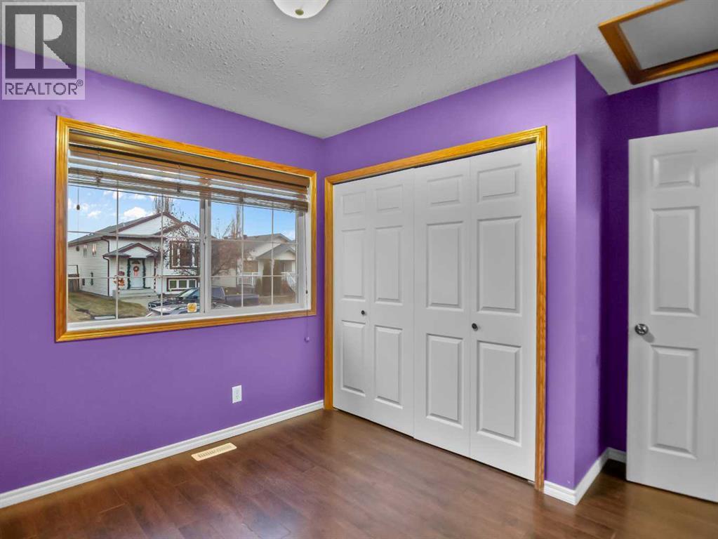 109 Duckering Close, Red Deer, Alberta  T4R 2Z4 - Photo 13 - A2270607
