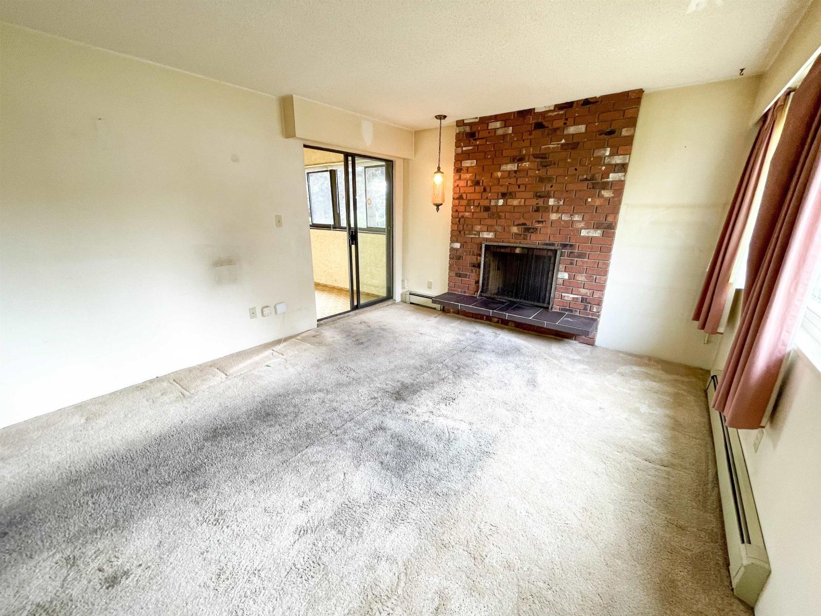 203 1368 Foster Street, White Rock, British Columbia  V4B 3X4 - Photo 8 - R3082584