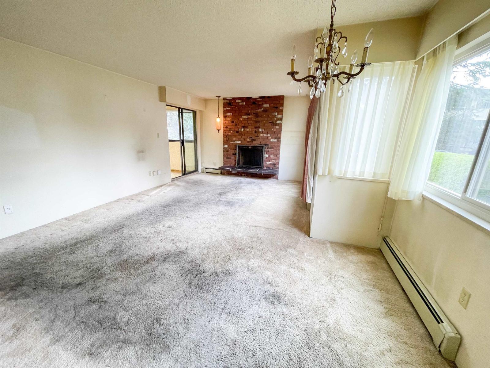 203 1368 Foster Street, White Rock, British Columbia  V4B 3X4 - Photo 6 - R3082584