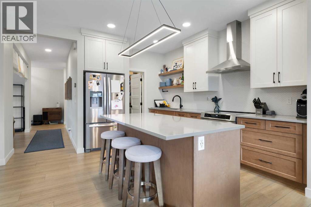 78 Silverton Glen Crescent Sw, Calgary, Alberta  T2X 5C2 - Photo 4 - A2278036