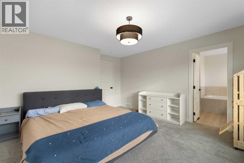 78 Silverton Glen Crescent Sw, Calgary, Alberta  T2X 5C2 - Photo 23 - A2278036