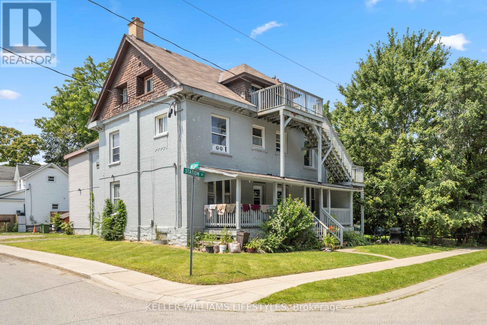 33 Station Street, St. Thomas, Ontario  N5P 2X1 - Photo 2 - X12725026