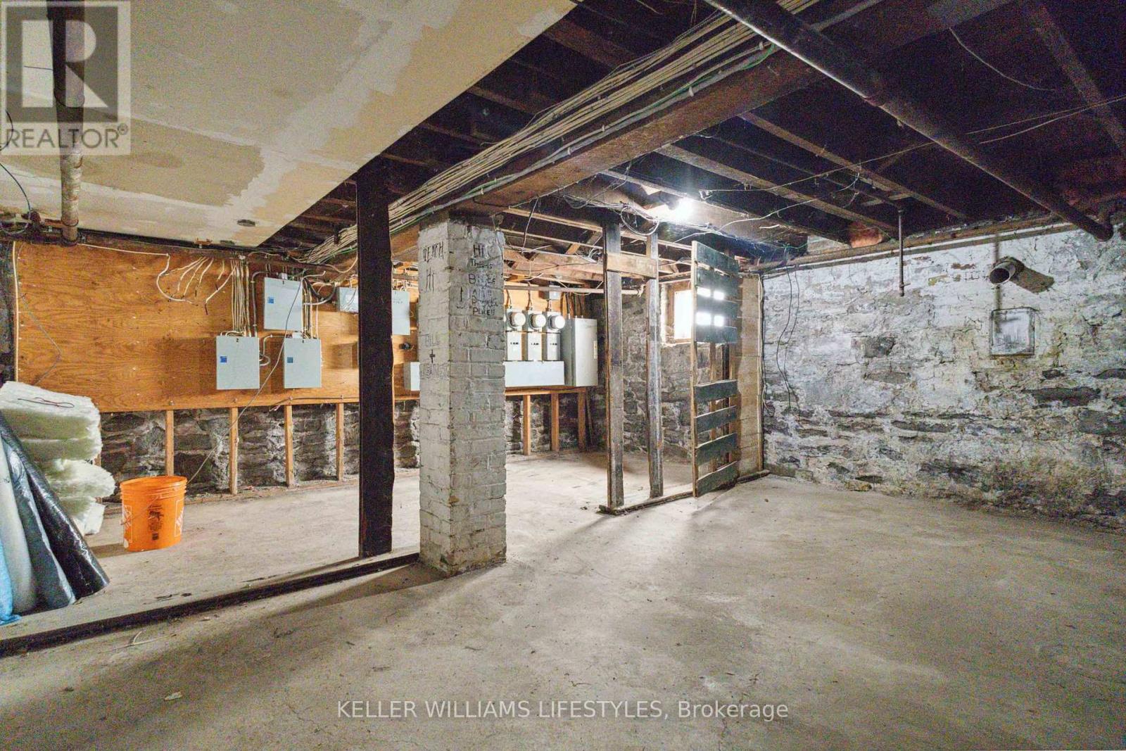 33 Station Street, St. Thomas, Ontario  N5P 2X1 - Photo 43 - X12725026