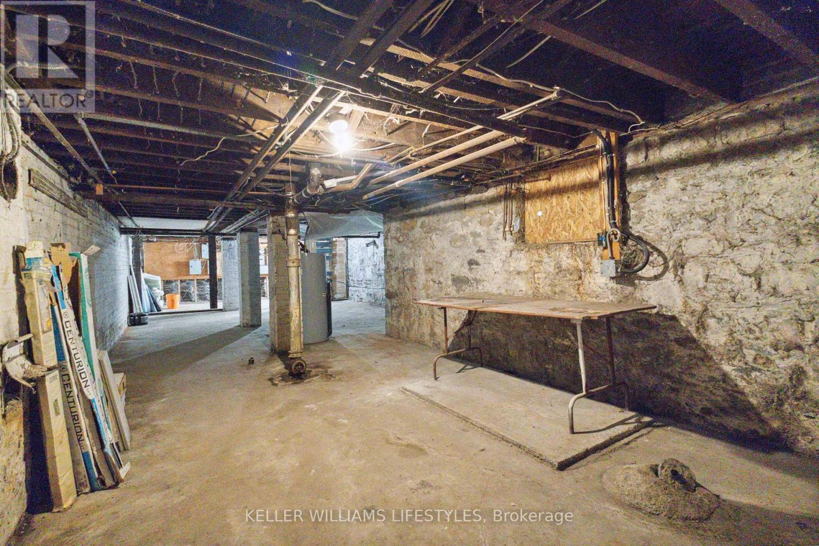 33 Station Street, St. Thomas, Ontario  N5P 2X1 - Photo 48 - X12725026