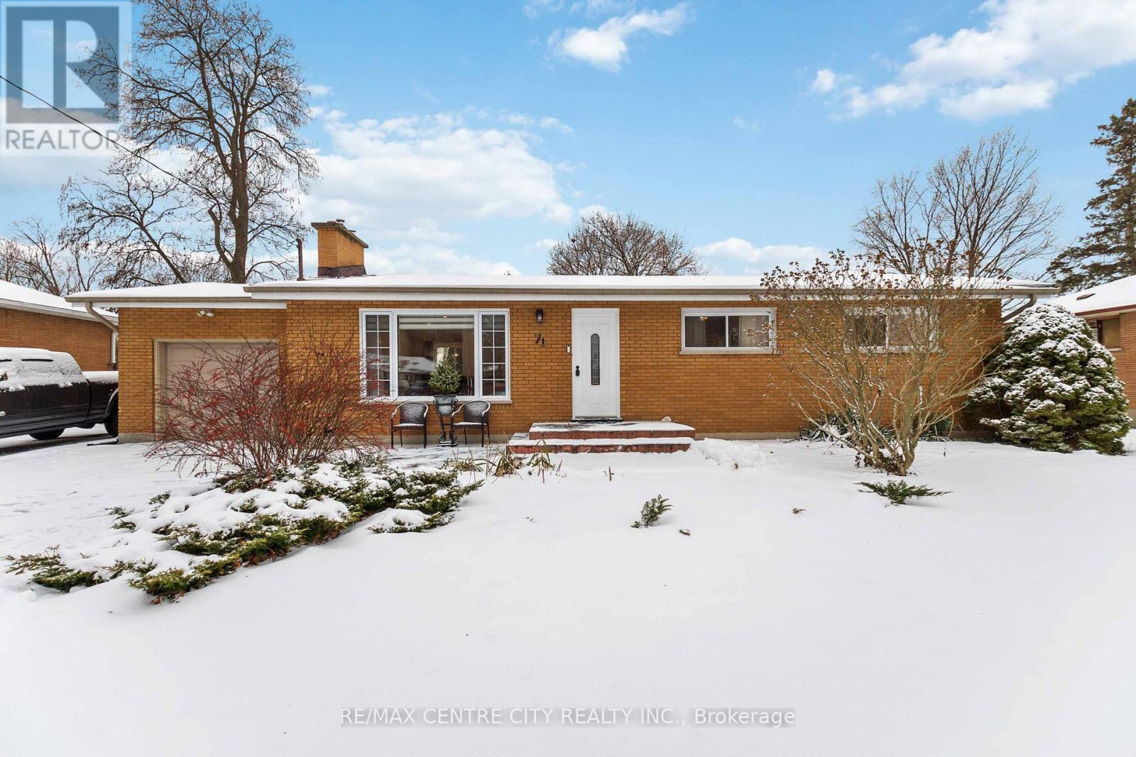 71 Sunray Avenue, London South, Ontario  N6P 1C1 - Photo 2 - X12725094