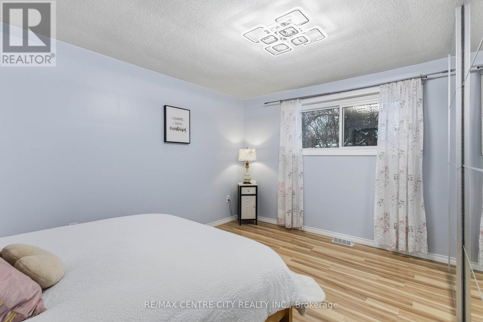 71 Sunray Avenue, London South, Ontario  N6P 1C1 - Photo 23 - X12725094