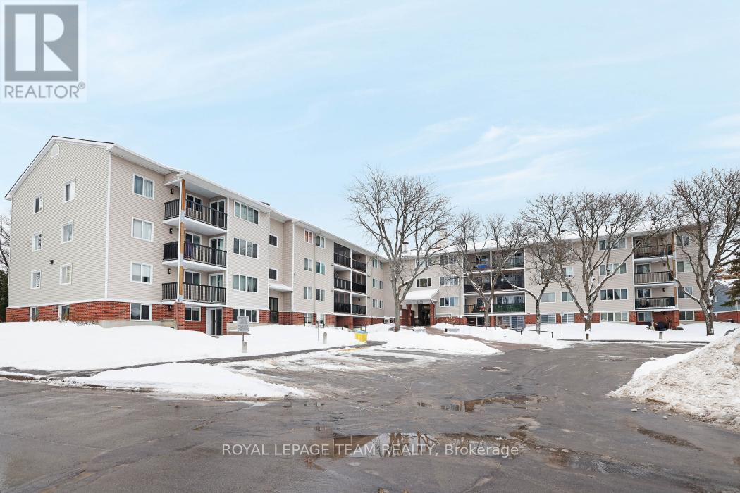 205 - 6532 Bilberry Drive, Ottawa, Ontario  K1C 4N9 - Photo 1 - X12725090
