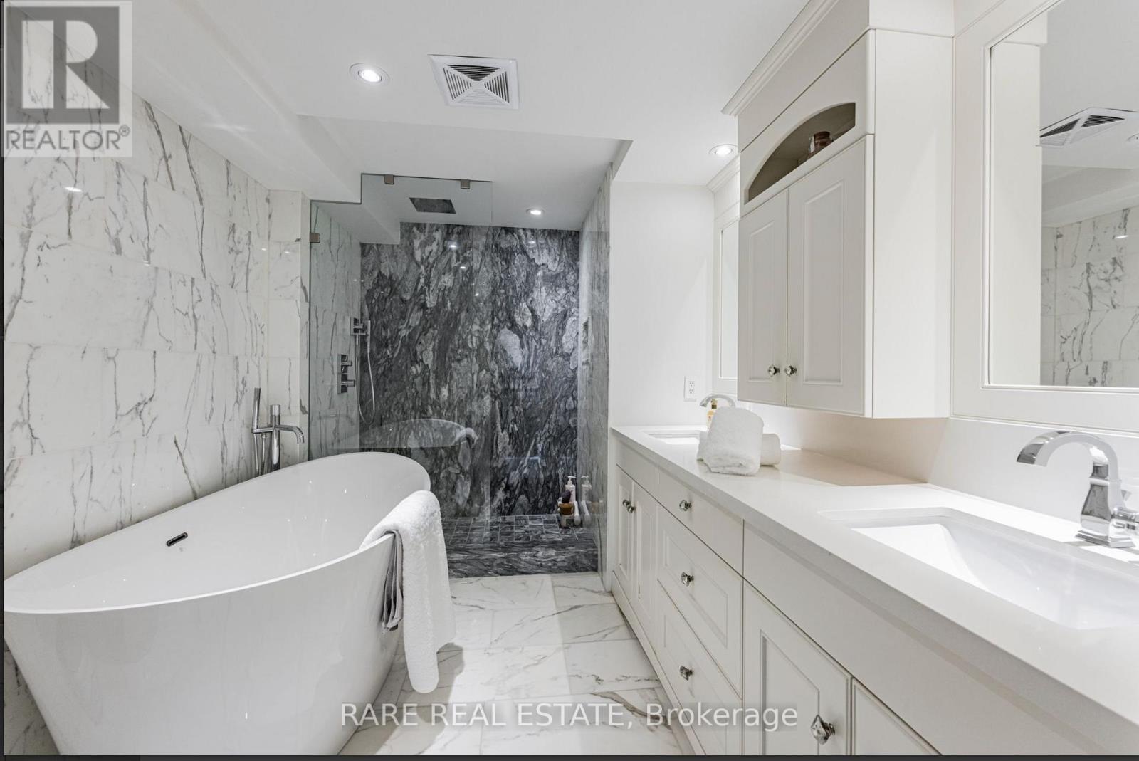 301 - 449 Walmer Road, Toronto, Ontario  M5P 2X9 - Photo 23 - C12724484