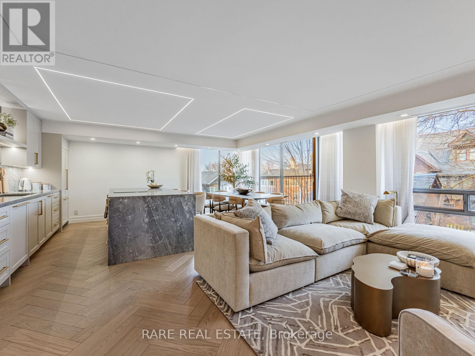 301 - 449 Walmer Road, Toronto, Ontario  M5P 2X9 - Photo 4 - C12724484