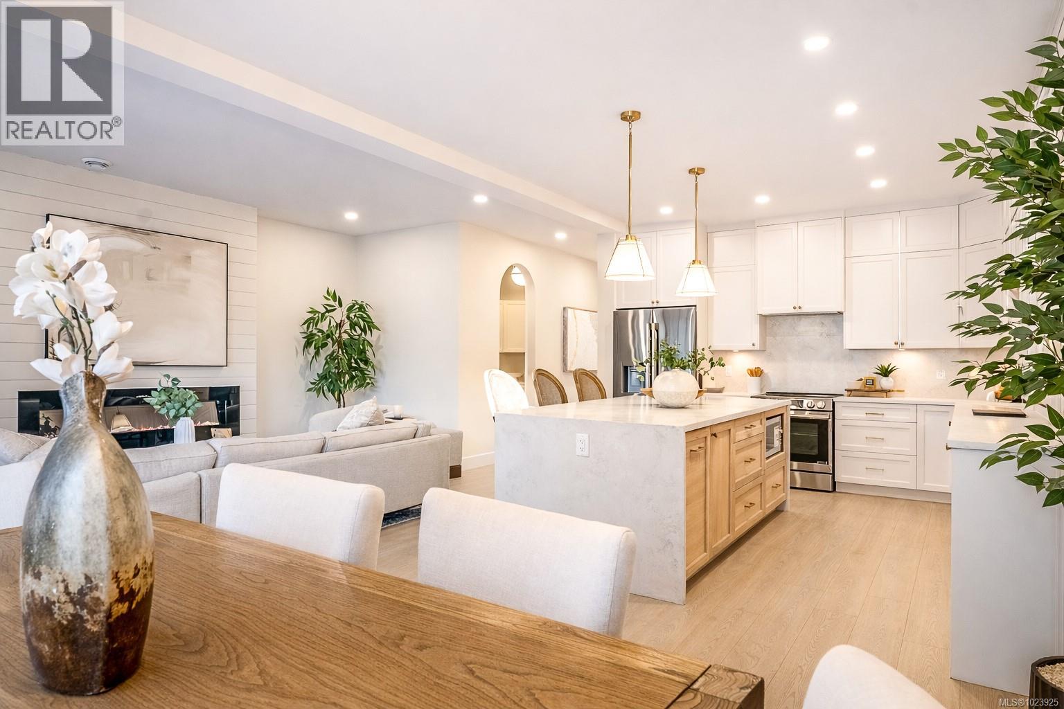 1565 Marble Pl, Langford, British Columbia  V9B 7A2 - Photo 5 - 1023925