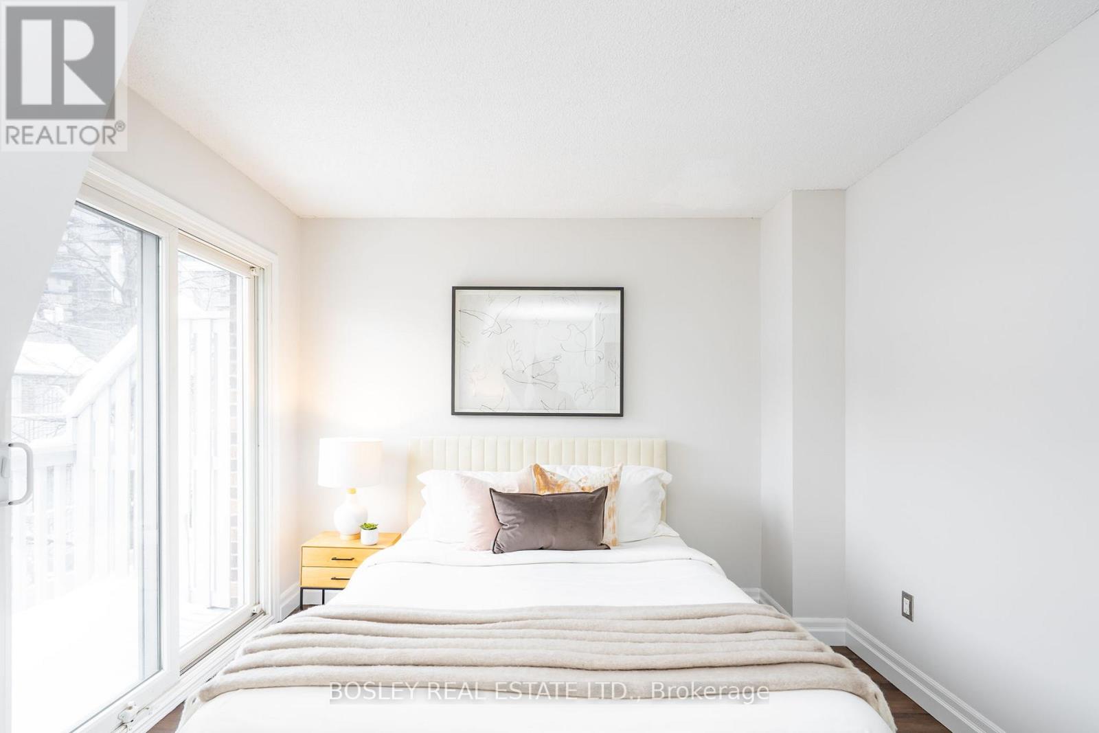 911c Adelaide Street W, Toronto, Ontario  M6J 3T2 - Photo 19 - C12717760