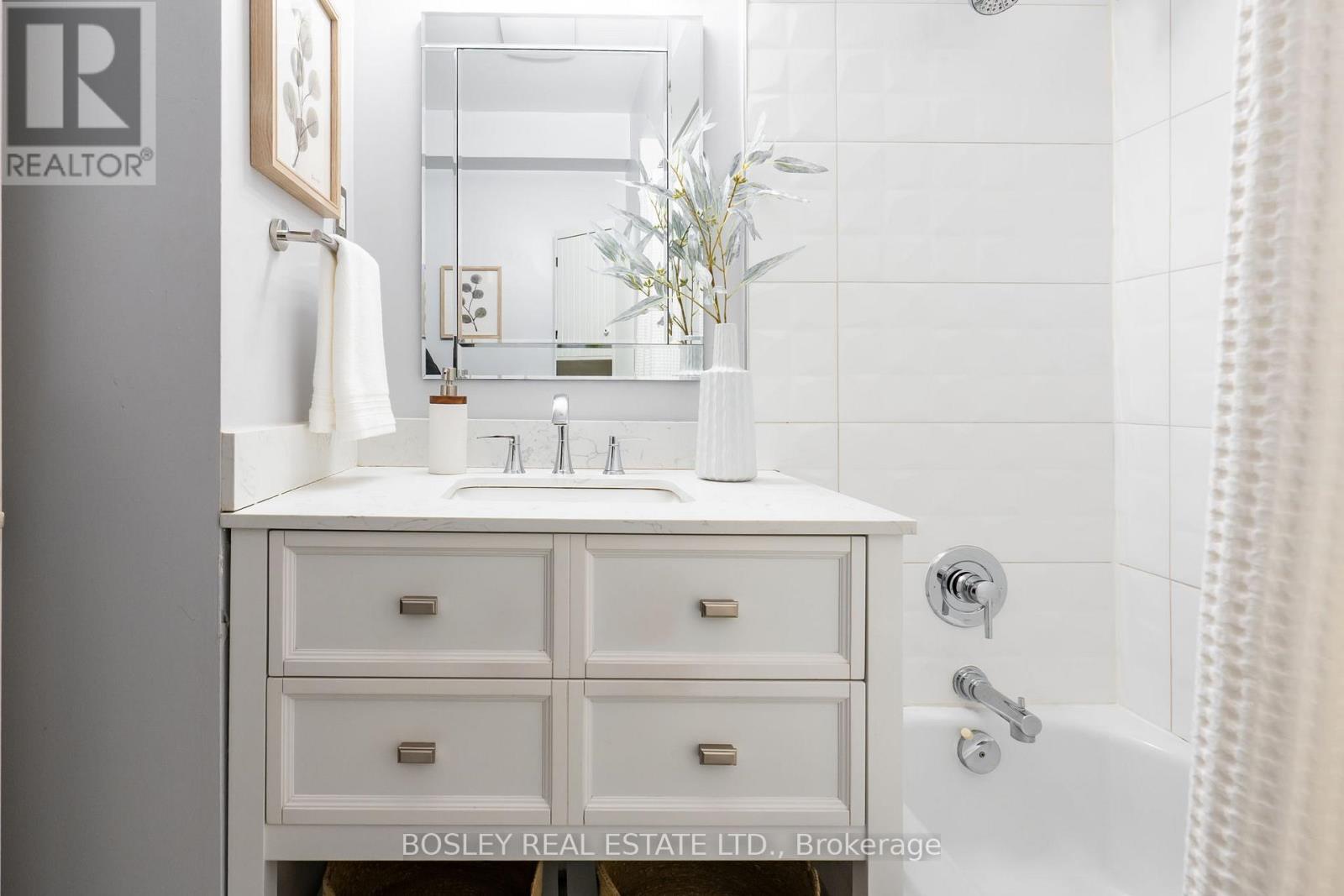 911c Adelaide Street W, Toronto, Ontario  M6J 3T2 - Photo 31 - C12717760