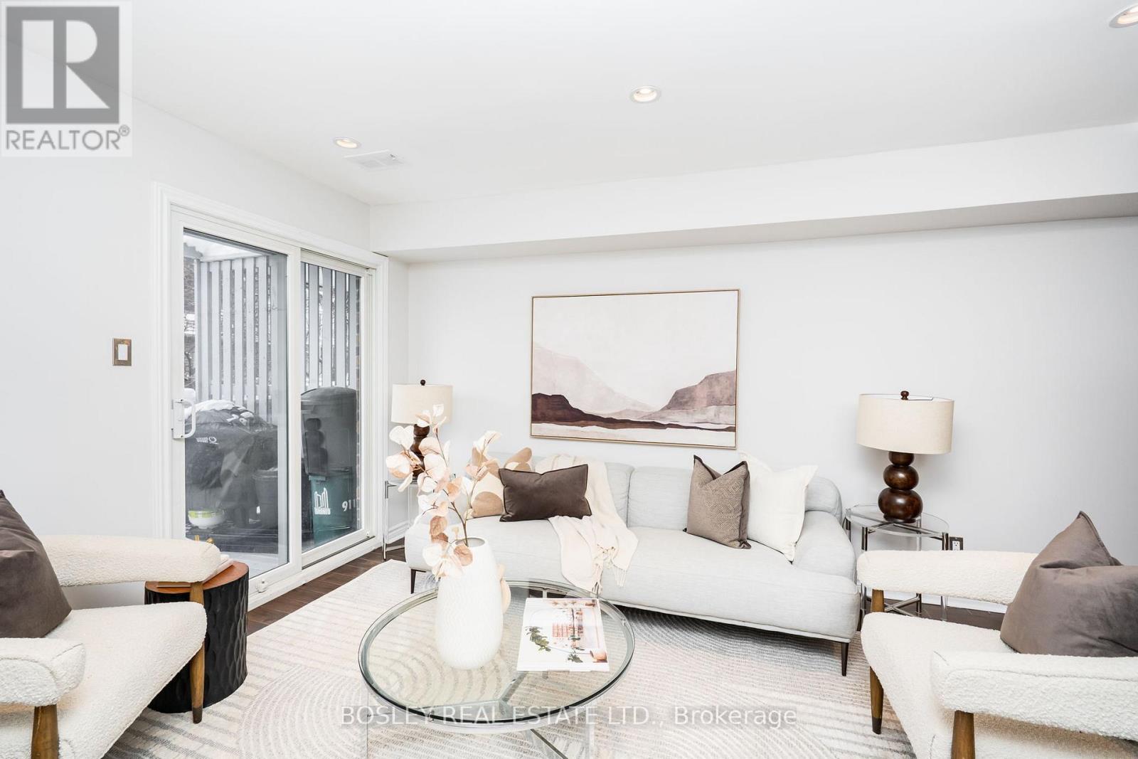 911c Adelaide Street W, Toronto, Ontario  M6J 3T2 - Photo 5 - C12717760