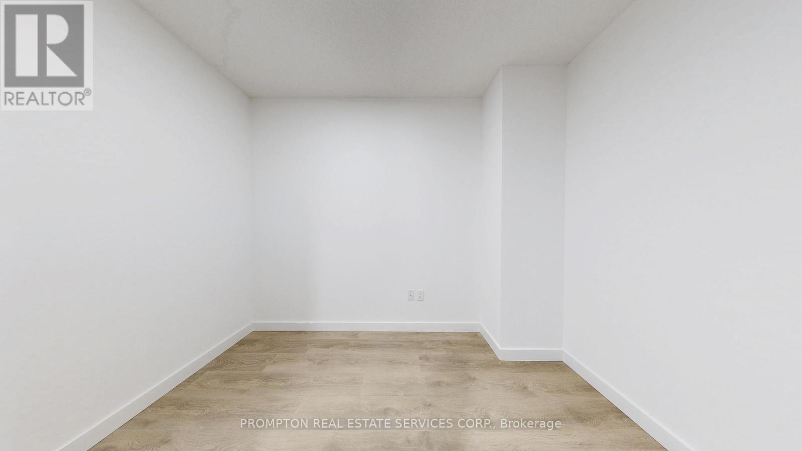 3709 - 1 Concord Cityplace Way, Toronto, Ontario  M5V 0X3 - Photo 11 - C12725034