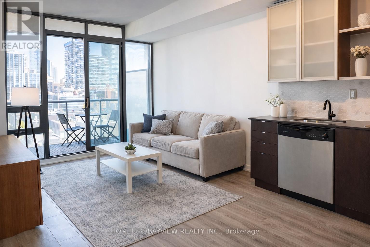 1105 - 33 Lombard Street, Toronto, Ontario  M5C 3H8 - Photo 4 - C12725058