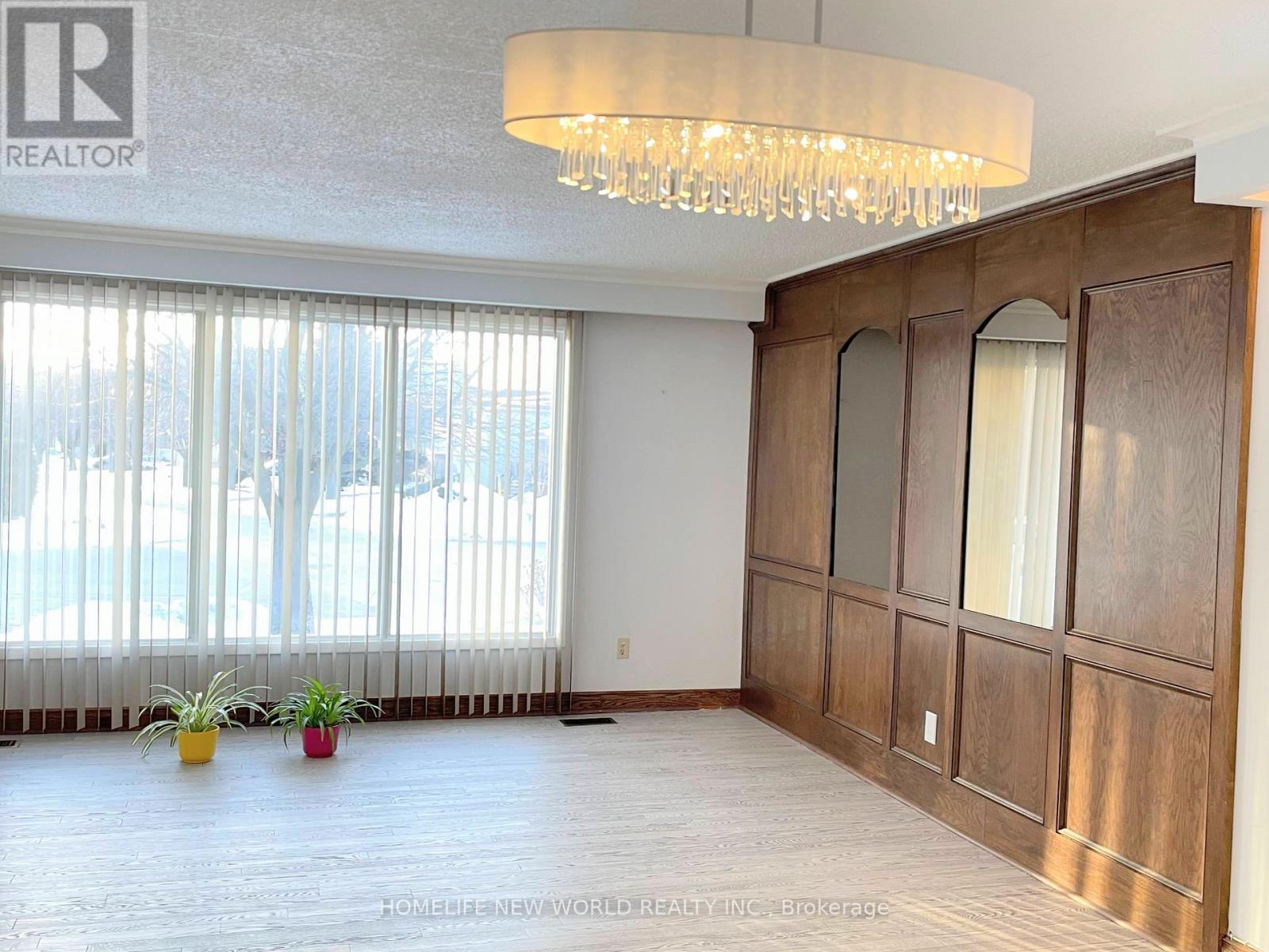 58 Marathon Crescent, Toronto, Ontario  M2R 2L7 - Photo 9 - C12725084