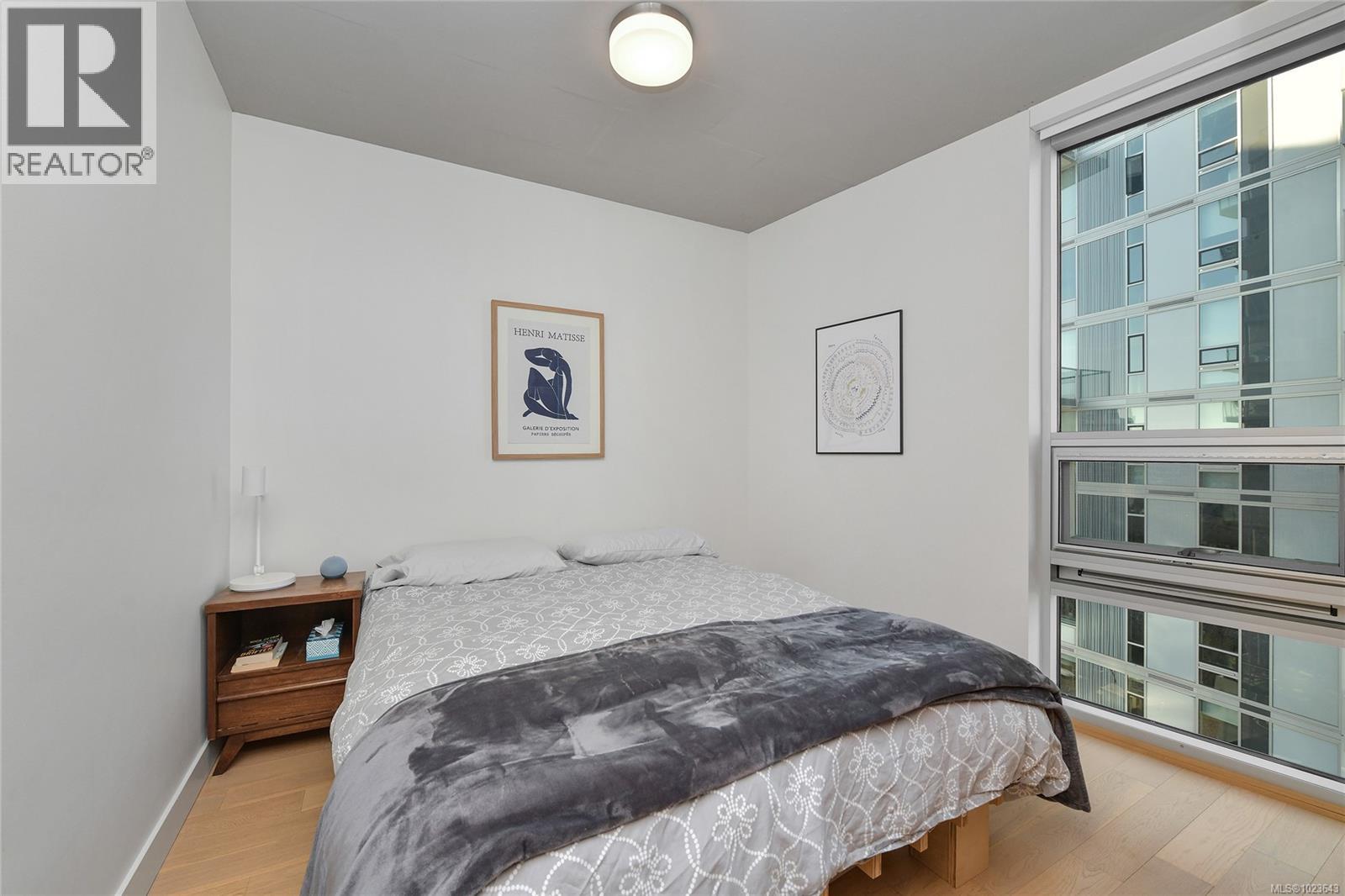 1010 989 Johnson St, Victoria, British Columbia  V8V 0E3 - Photo 10 - 1023643