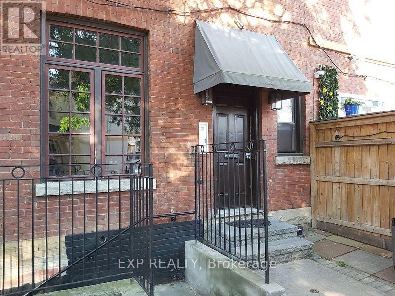 Unit 1 - 195 Carlton Street, Toronto, Ontario  M5A 2K7 - Photo 6 - C12725108