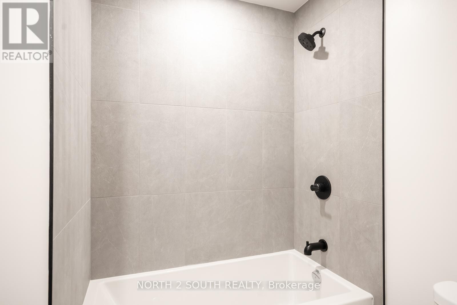 1008 - 1050 Eastern Avenue, Toronto, Ontario  M4L 0B7 - Photo 18 - E12725144