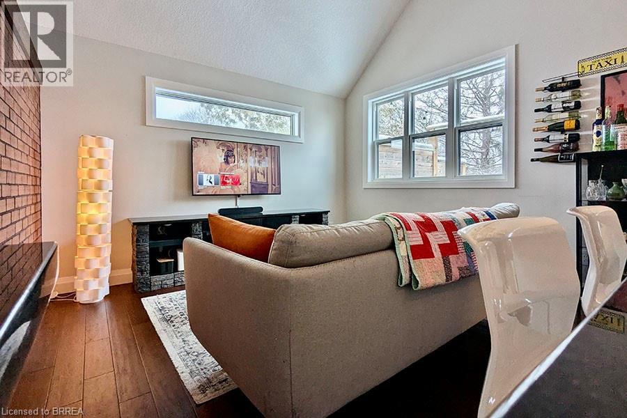 24 Locust Street Unit# B, Kitchener, Ontario  N2H 1W7 - Photo 5 - 40800611