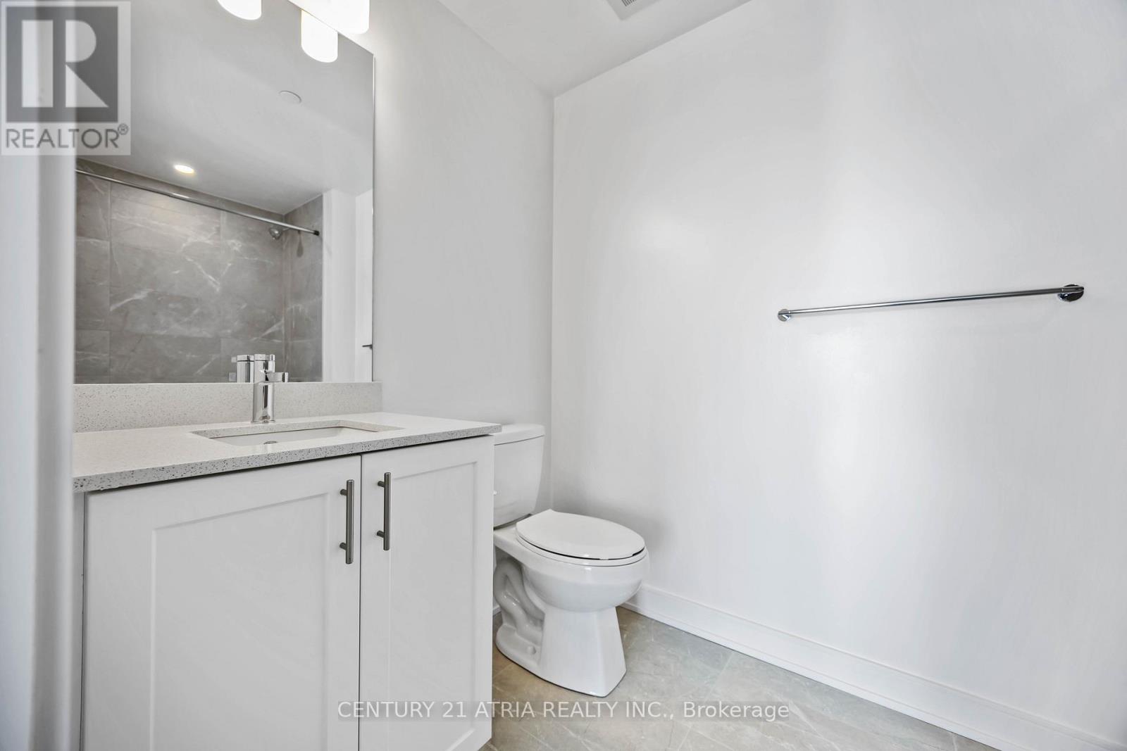 808a - 715 Davis Drive, Newmarket, Ontario  L3Y 0J2 - Photo 7 - N12725070