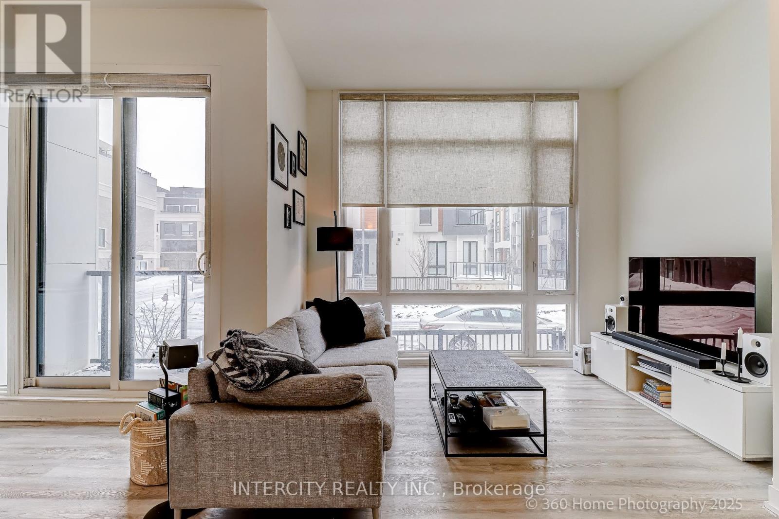 1505 - 11 David Eyer Road, Richmond Hill, Ontario  L4S 1M4 - Photo 6 - N12725152