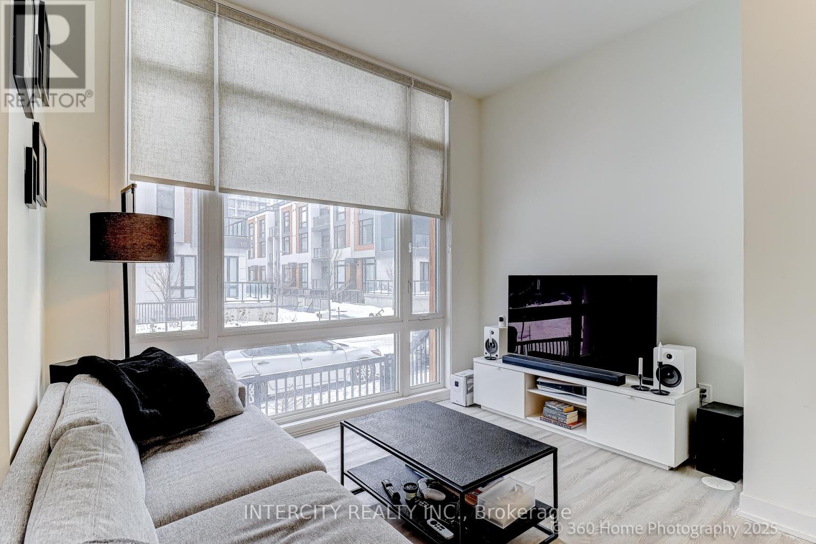 1505 - 11 David Eyer Road, Richmond Hill, Ontario  L4S 1M4 - Photo 7 - N12725152