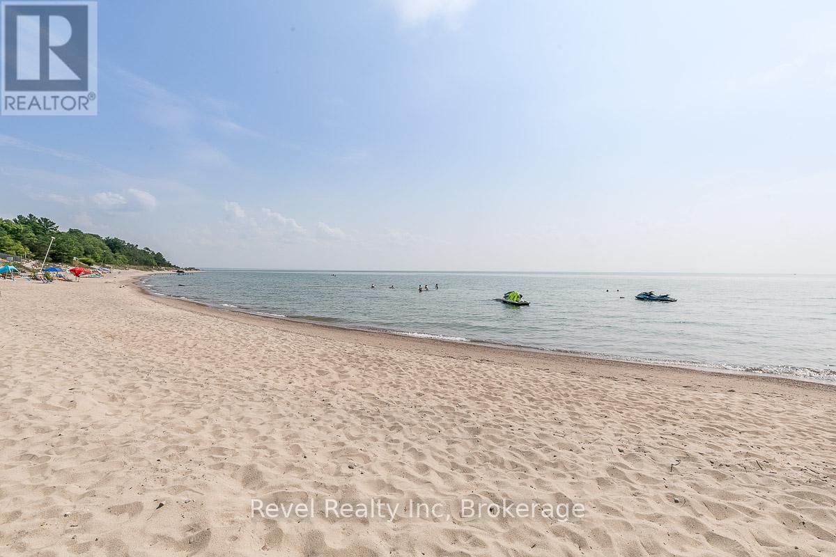 11A - 739 CONCESSION 15 ROAD W, Tiny, Ontario