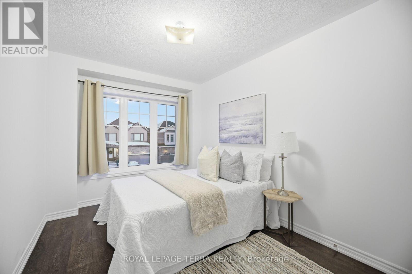 29 Tamworth Terrace, Barrie, Ontario  L9J 0W5 - Photo 27 - S12725006